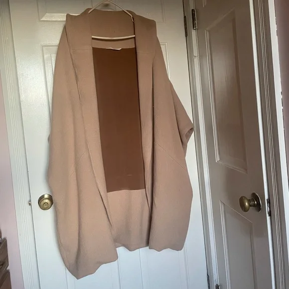 Elizabeth Suzann Cocoon Coat in Fawn
